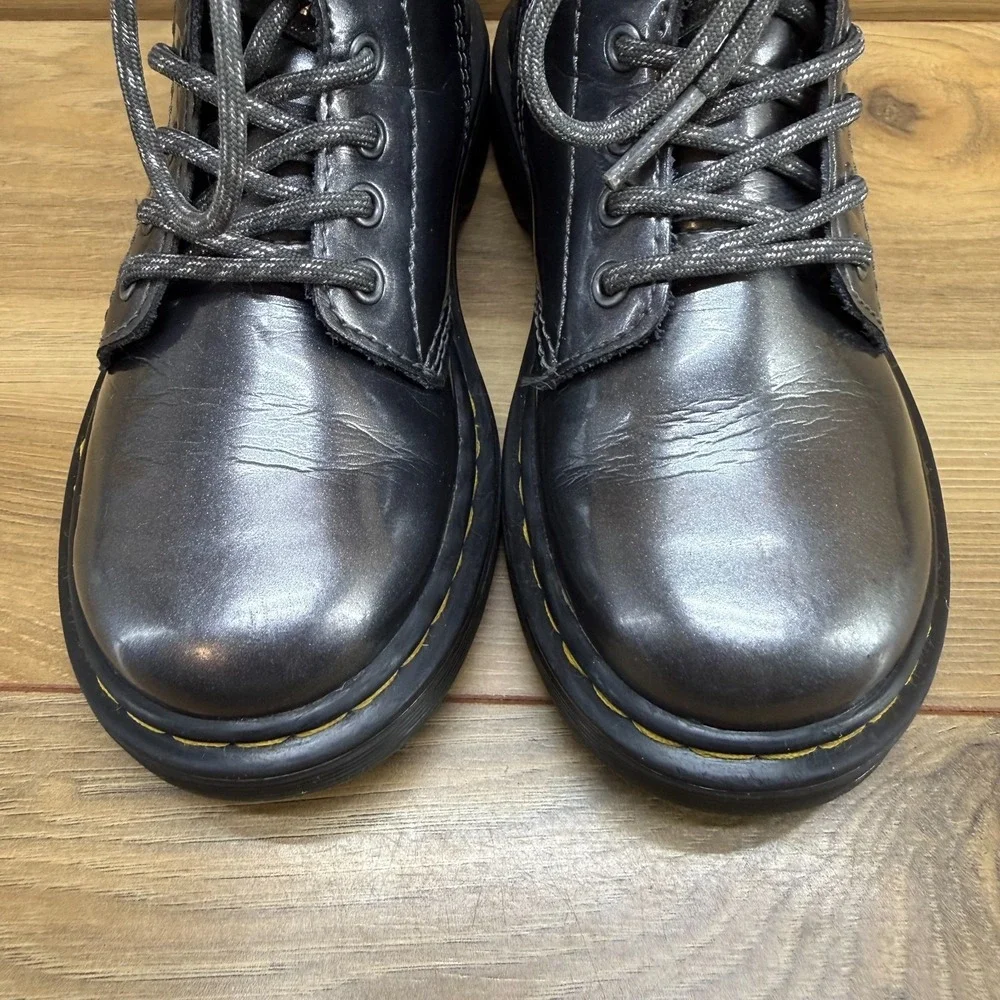 Dr Martens Little Girls Combat Boots 12 Pewter Metallic Patent Leather Zip 1460